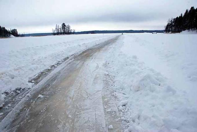 Eislaufzeit im Naturschutzpark Linnansari Eislaufzeit im Naturschutzpark Linnansari
