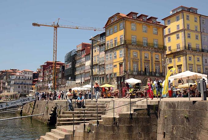 Porto: Rua Cais Ribeira am Douro Ankunft in San Sebastian