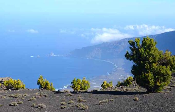 An schönen Tagen hat man vom Gipfel des Malpaso einen schönen Blick An schönen Tagen hat man vom Gipfel des Malpaso einen schönen Blick