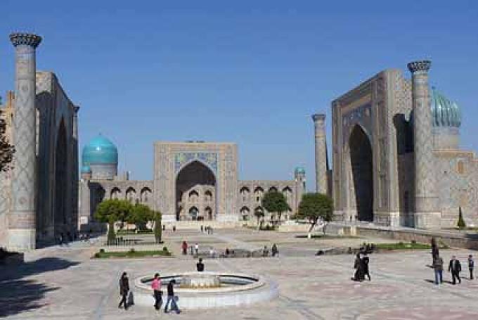 Registan-Platz der usbekischen Hauptstadt Samarkand Registan-Platz der usbekischen Hauptstadt Samarkand