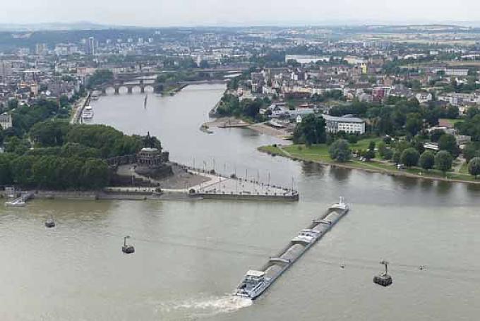 Das Deutsche Eck mit Rhein und Mosel Das Deutsche Eck mit Rhein und Mosel