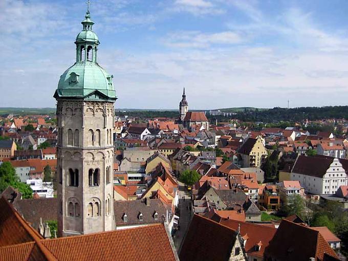 Blick vom Westturm des Doms auf Osttürme und St.Wenzel Blick vom Westturm des Doms auf Osttürme und St.Wenzel