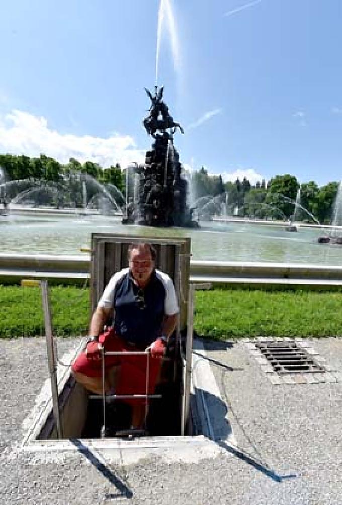 Brunnenwärter Detlef Naß Brunnenwärter Detlef Naß