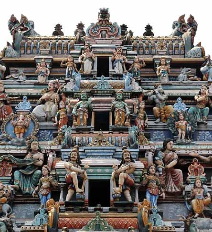 Old-Kathiresan-Tempel im Stadtteil Pettah Old-Kathiresan-Tempel im Stadtteil Pettah