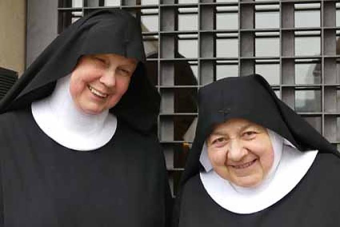 Benediktiner-Schwestern in St. Walburg Benediktiner-Schwestern in St. Walburg