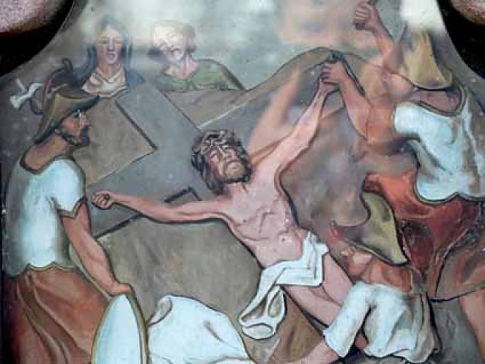 Christus wird ans Kreuz genagelt. Christus wird ans Kreuz genagelt.