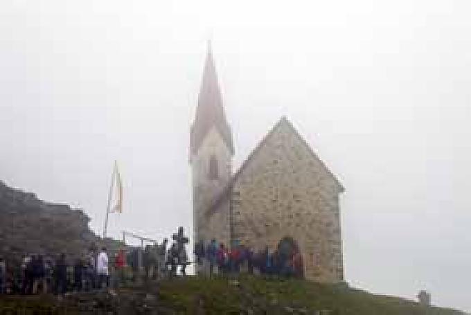 Gerichtsumgang Latzfons Kassianspitze, Latzfonser Kreuz