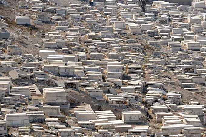 Gräberfeld auf dem jüdischen Friedhof in Jerusalem Gräberfeld auf dem jüdischen Friedhof in Jerusalem