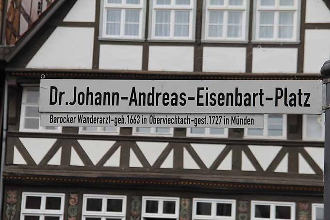 Dr. Johannes-Andreas-Eisenbart-Platz in Hannoversch Münden.