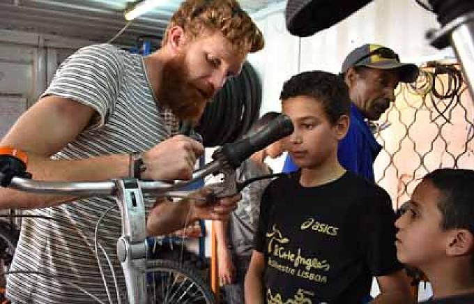 Bei Pikala können Schüler kostenlos ihr Fahrrad reparieren lassen